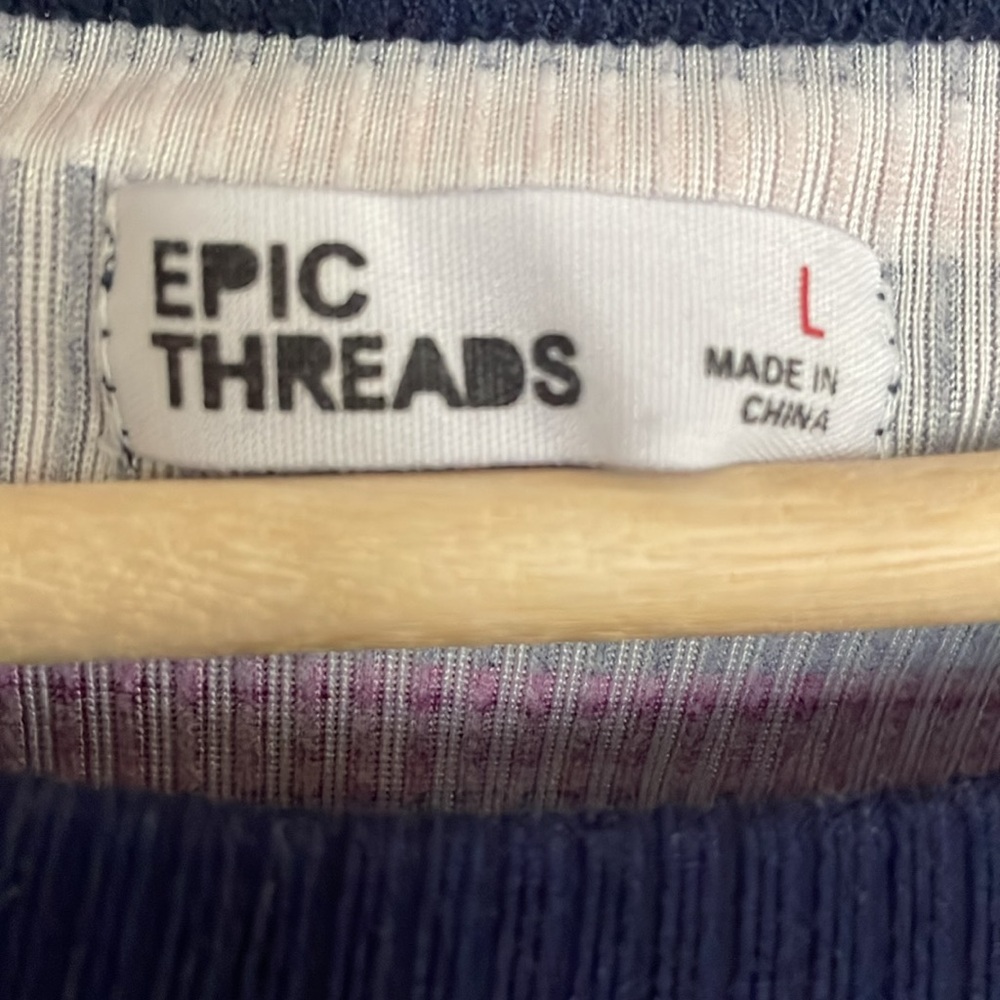 Epic 🌸 Threads set - Picture 3 of 4